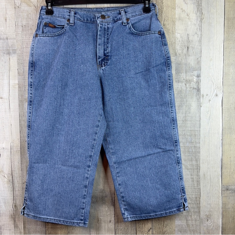 Vintage 90’s Lee Size 8 Petite No Stretch Blue Denim Capris 5 Pockets Bermuda